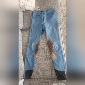 RJ Classics Anna 22R in French Blue